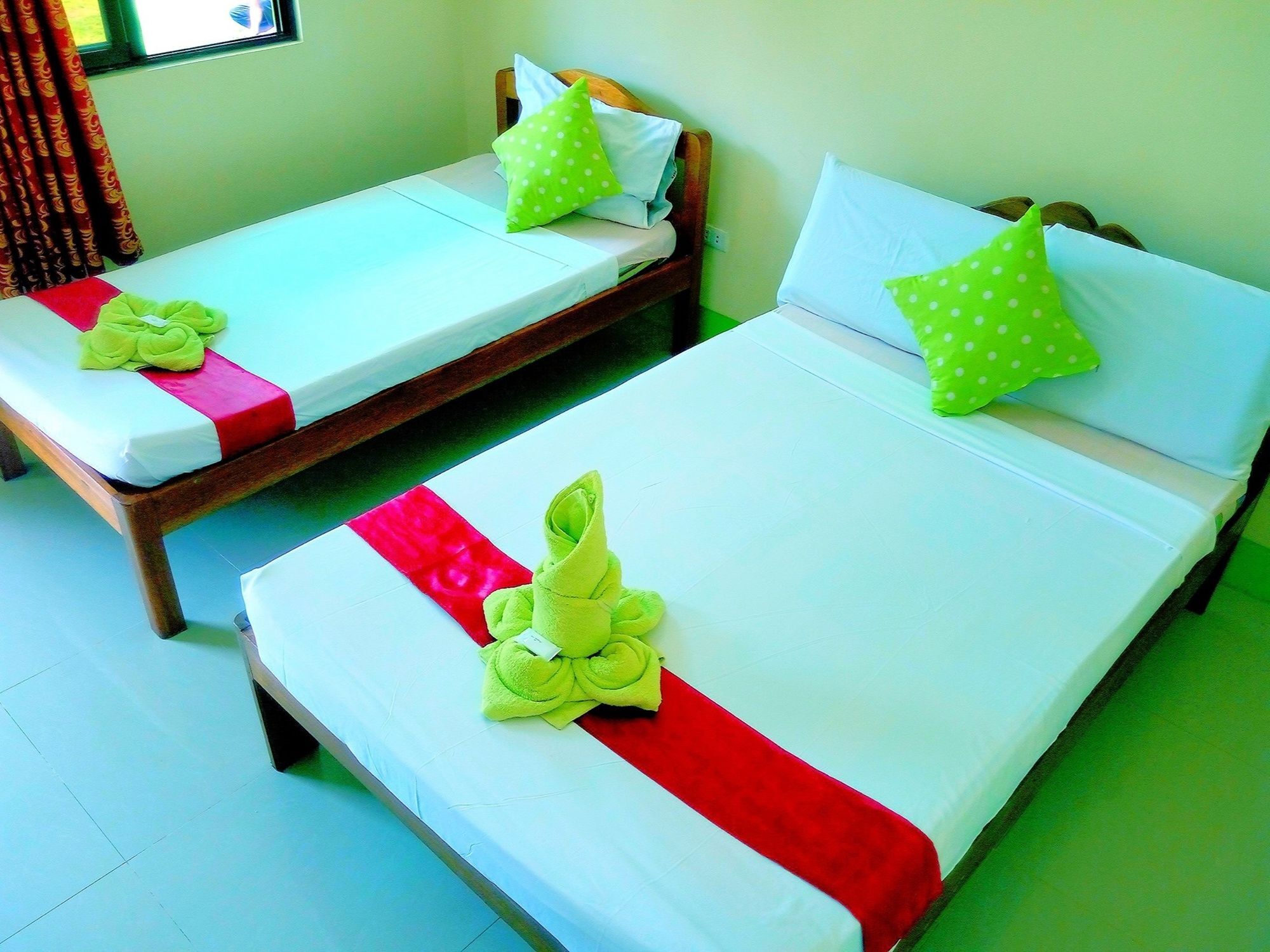 Green Park Tourist Inn Puerto Princesa Bagian luar foto